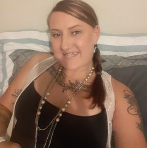 Meet your Posher, Renee